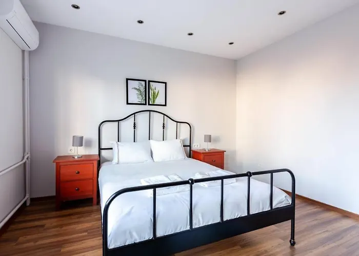 Апартаменты Spacious Modern Airy 4bed2bath Home! #369