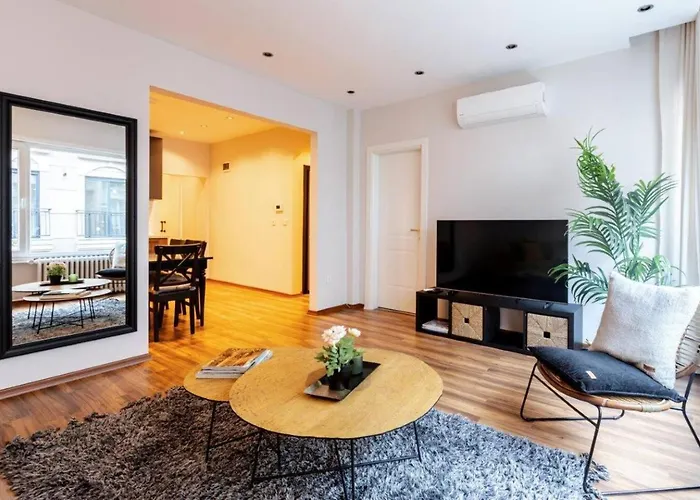 Apartamento Spacious Modern Airy 4bed2bath Home! #369 Estambul